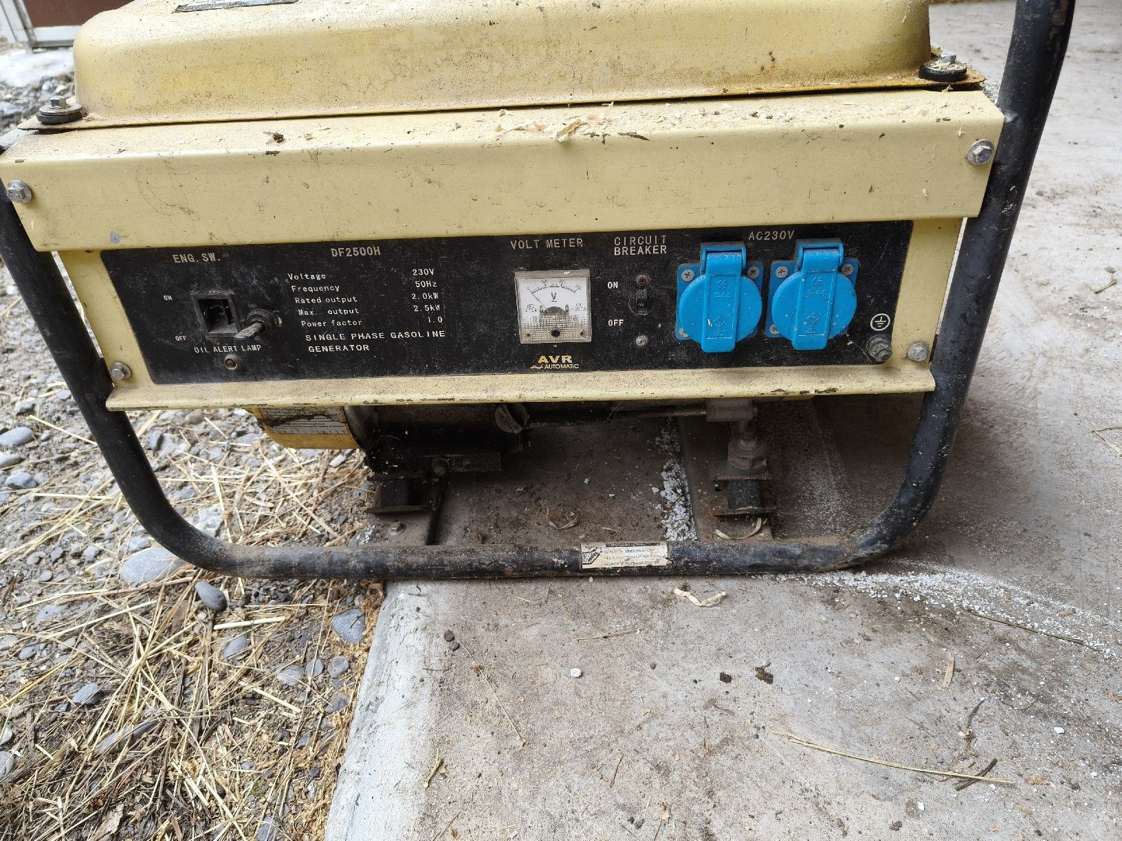 Stromgeneratoren: Stromagregat – Defekt aus Lenk im Simmental von Domi1333
