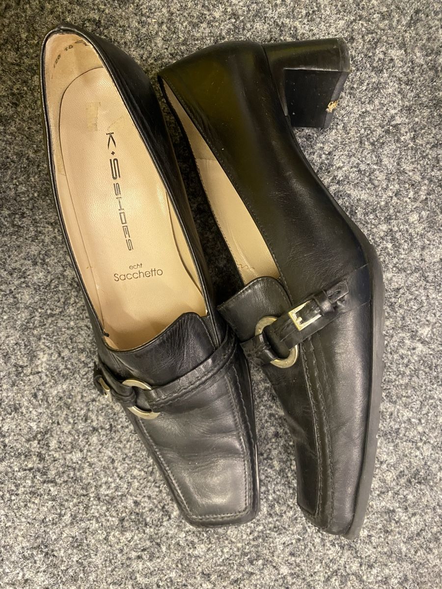 Scarpe da donna: Damenschuh 2x getragen – Usato da Schinznach Bad venduto da Almocopiev 1