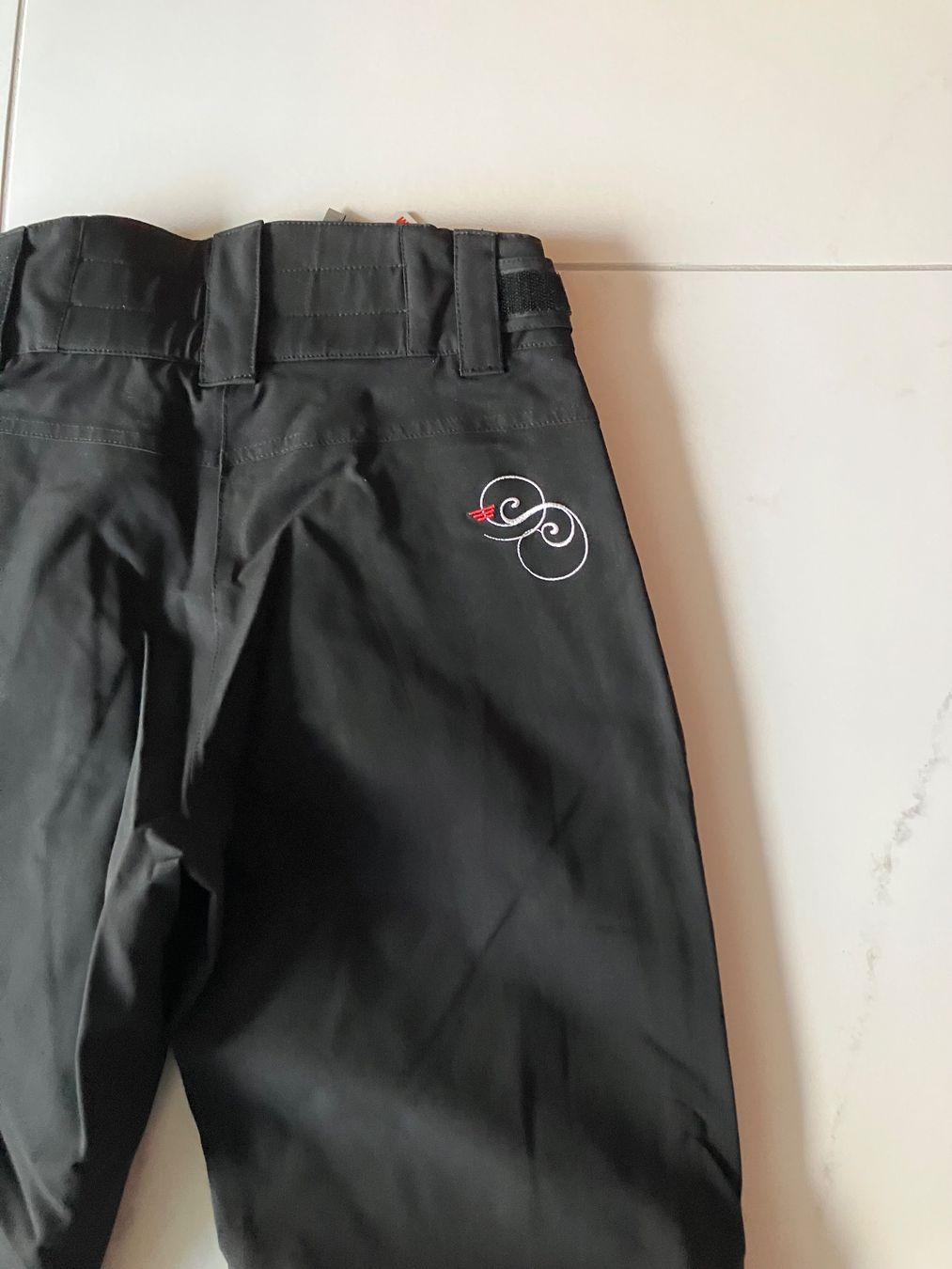 Stöckli Pantaloni: Stöckli Skihose NEU – Nuovo e nell'imballaggio originale da Wolfhausen venduto da swissski 2
