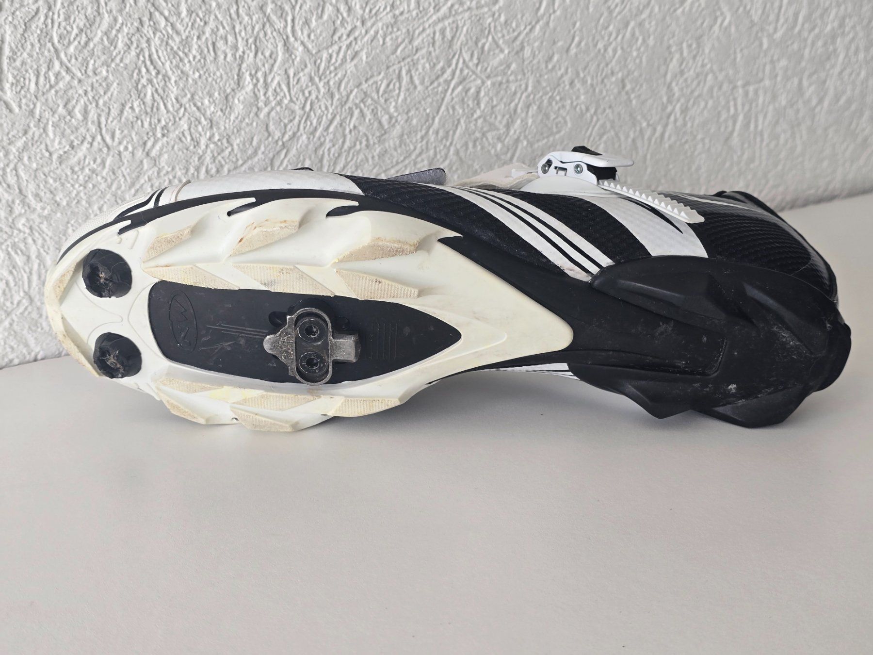 Northwave Chaussures hommes: Chaussures de cyclisme Northwave T- 46 – D'occasion à Les Verrières par kitel79 4
