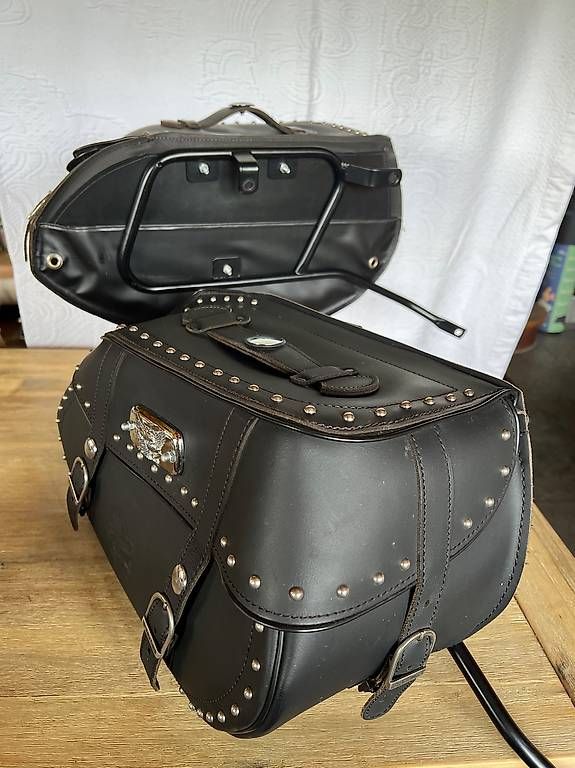 Reisekoffer: Sacoches en cuir Held pour moto custom – Gebraucht aus Pensier von motofan99 1