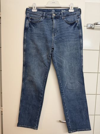 Damen Jeans C&A Straight Leg blau Grösse 40.