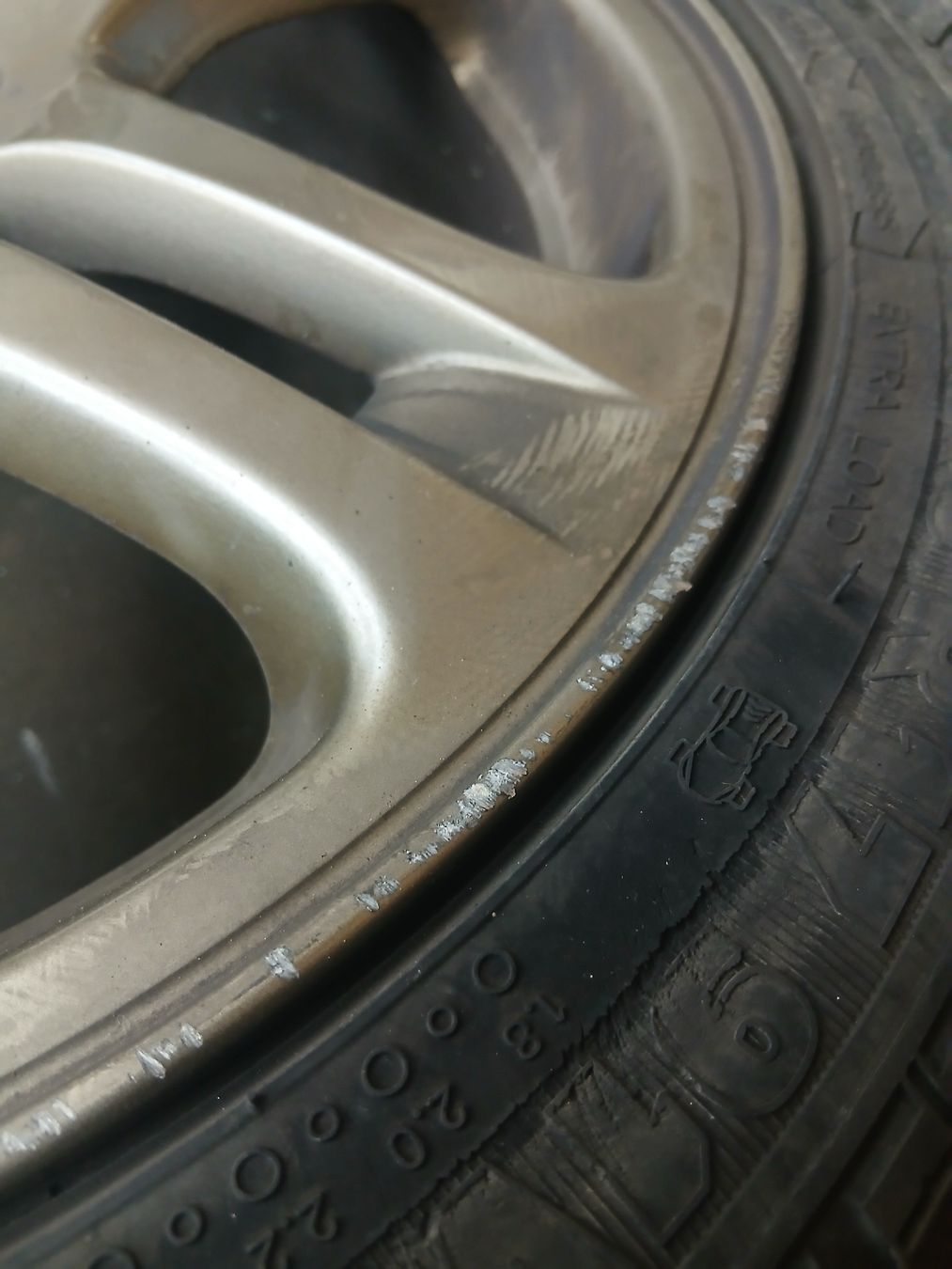 Pneumatici & Ruote complete: Roues 17 pouce Subaru Legacy 2003-2009 – Usato da la heutte venduto da Auto-stock 3