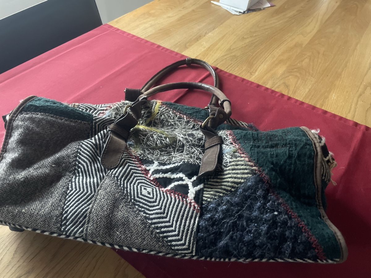 Desigual Borse da donna: Desigual Stoffumhängetasche – Usato da Zizers venduto da Hallab 1