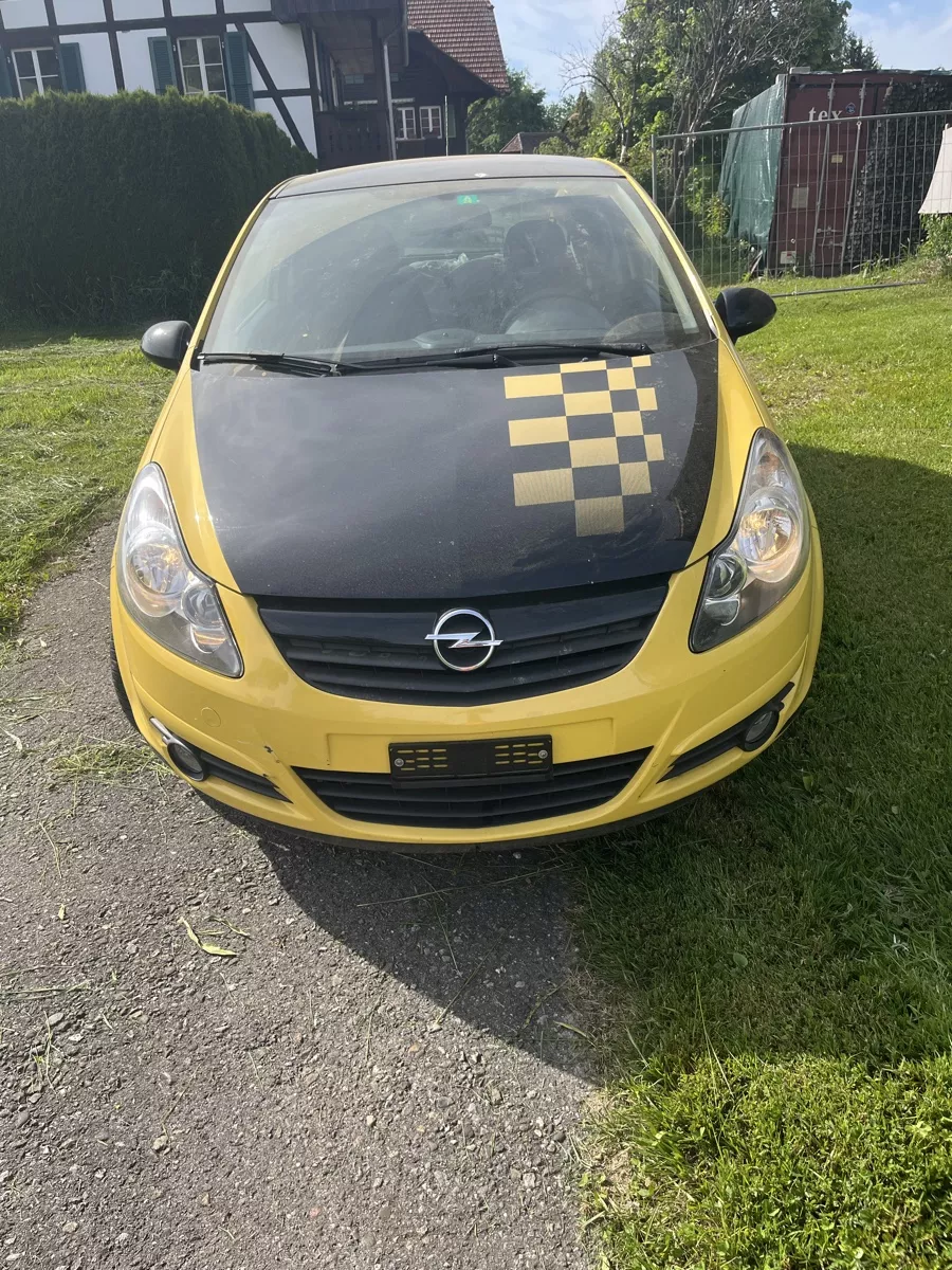 Automobili: Opel corsa – Usato da Schliern b. Köniz venduto da Alina.81