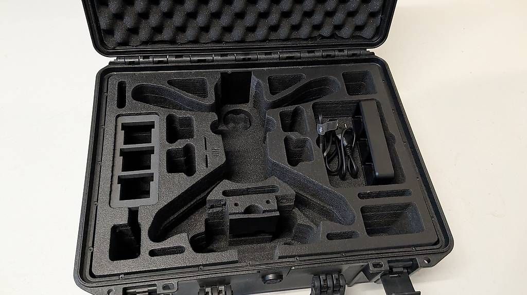 Valigie: TomCase für Drohne – Usato da Brüttelen venduto da bp0815