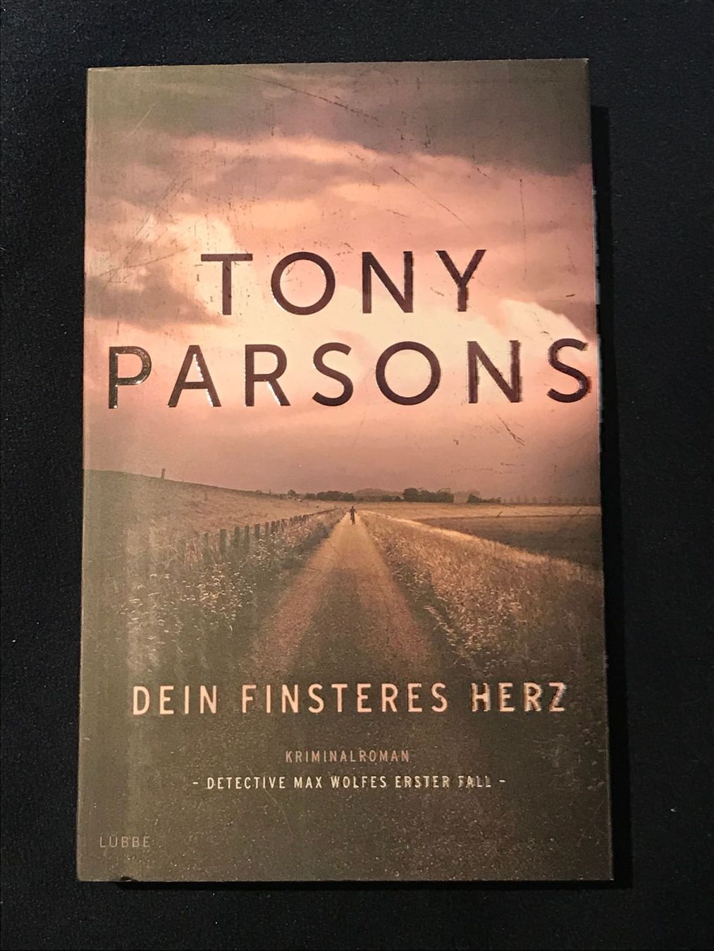 Audiolibri: Dein finsteres Herz – Nuovo (secondo la descrizione) da Amden venduto da Arven-Schmuck