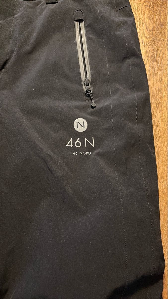 46 Nord Pantaloni: Skihose 46 Nord Gr. L Schwarz – Usato da Küttigen venduto da Hedimia 1