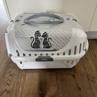 Gut erhaltene Katzentragbox, Transportbox für Katzen