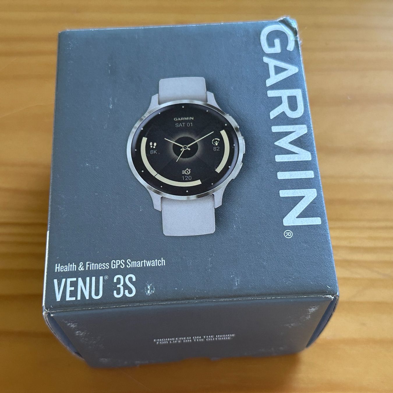 Garmin Smartwatch: GARMIN VENU 3S - gold/beige – Usato da Tägertschi venduto da TheChange 4