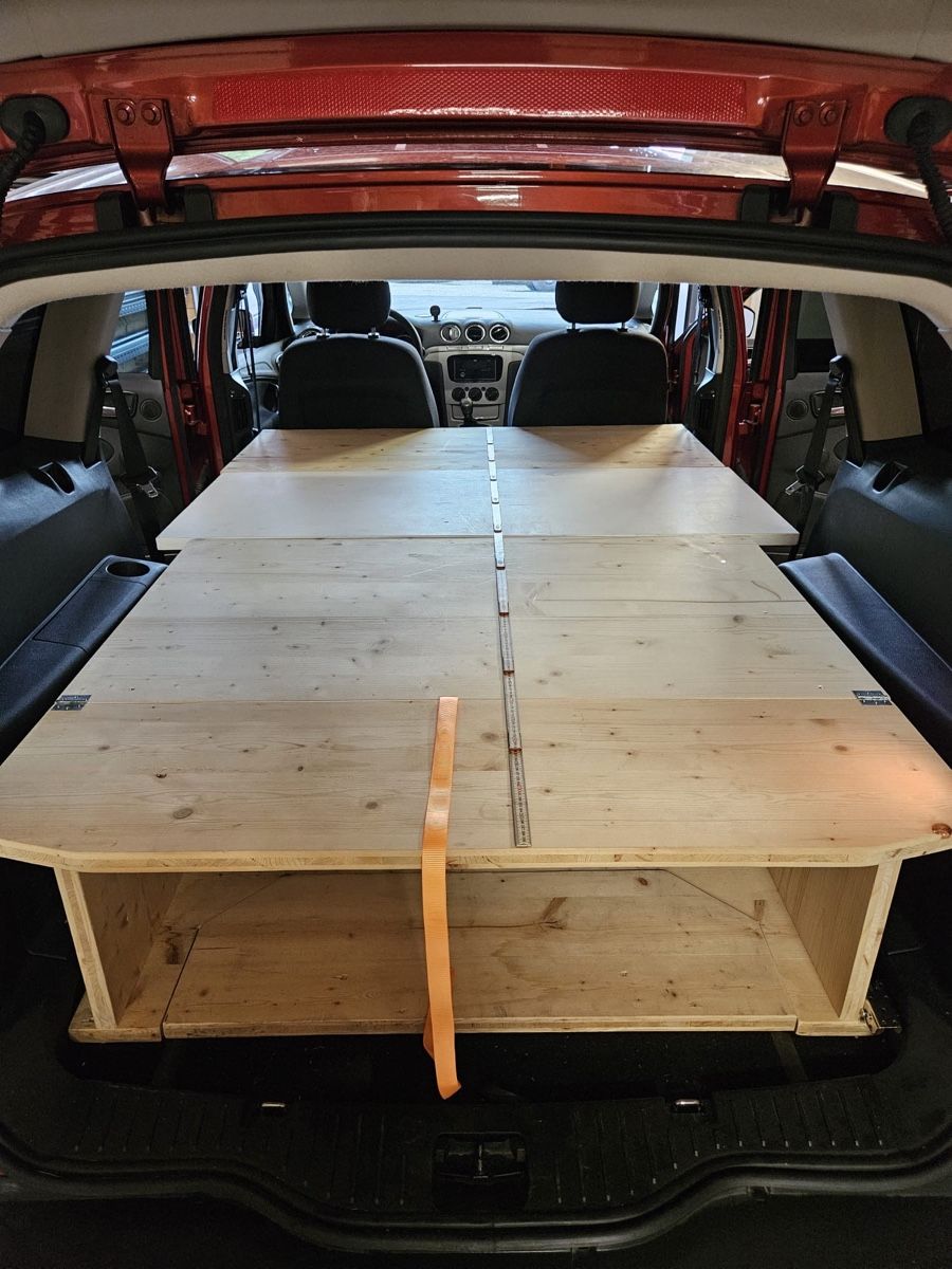 Ford Autos: Ford S-Max 2.0i Camper – Gebraucht aus Thayngen von Kevin1505 7