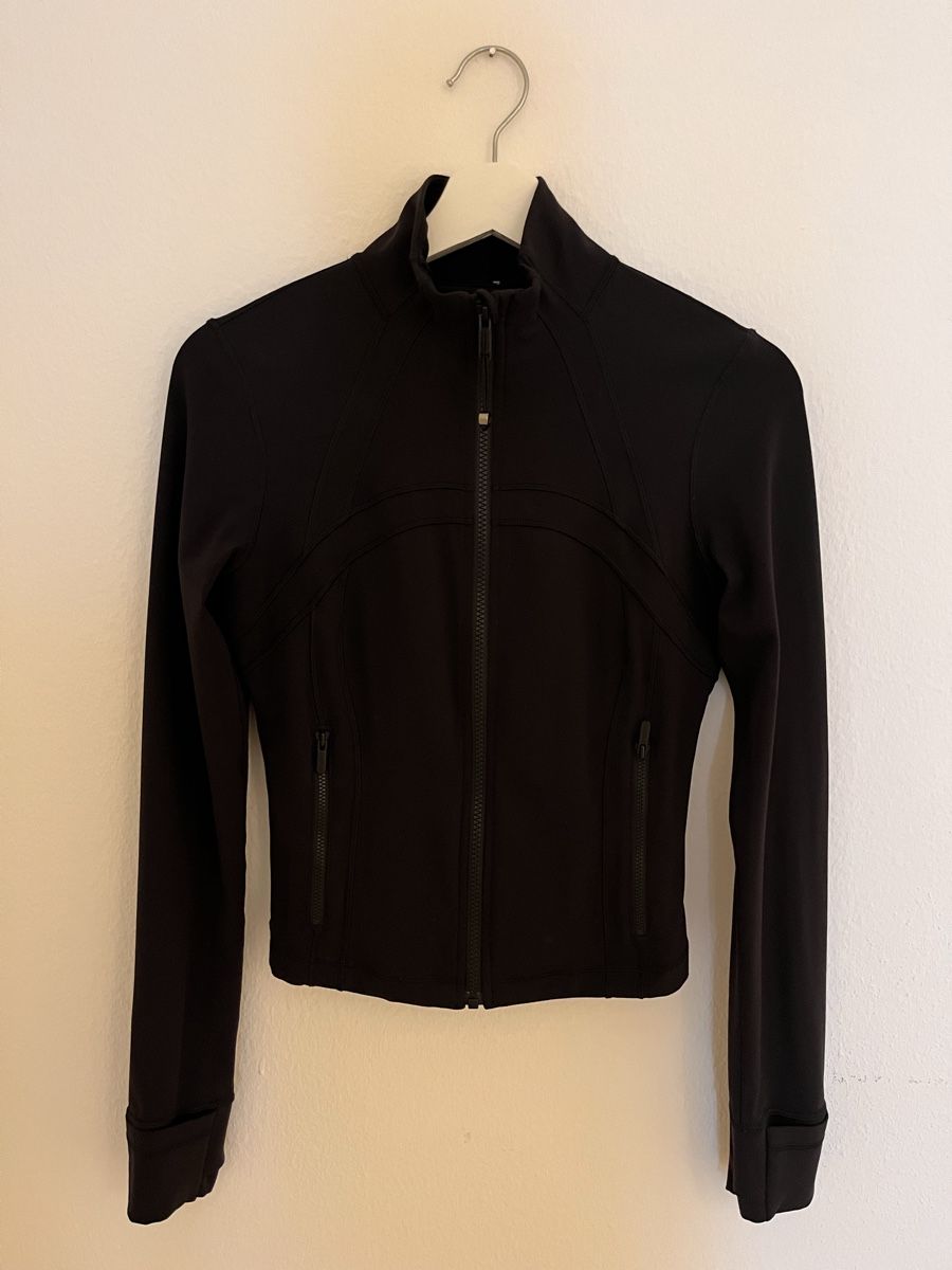 Lululemon Giacche: Lululemon define cropped Jacke 8 – Usato da Zürich venduto da sim_j8hh 1