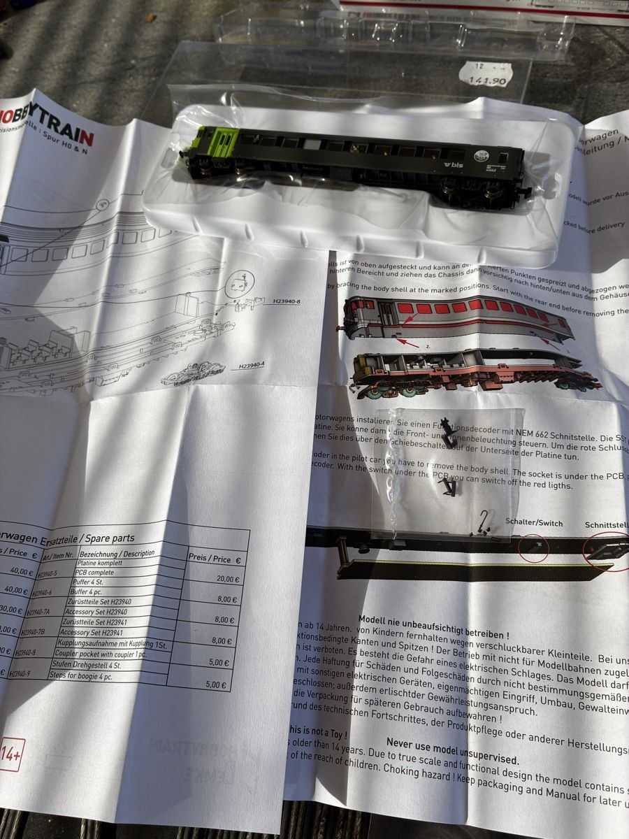 Modelleisenbahnen: BLS Steuerwagen N – Neu und originalverpackt aus Oberkulm von Fredor
