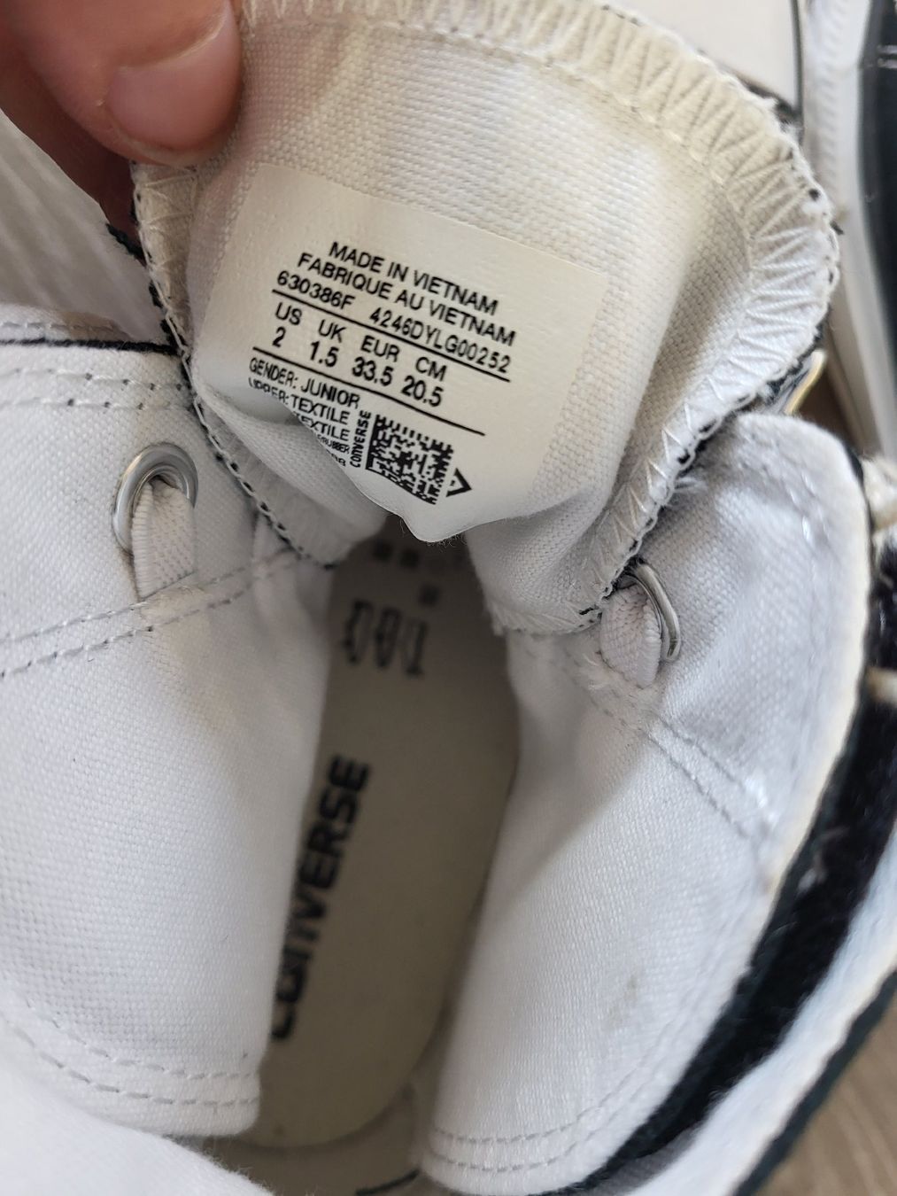 Chaussures garçon: Baskets Converse – D'occasion à Yverdon-les-Bains par Emavid 4