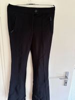 Moncler Skihose schwarz mit Schneefang guter Zustand