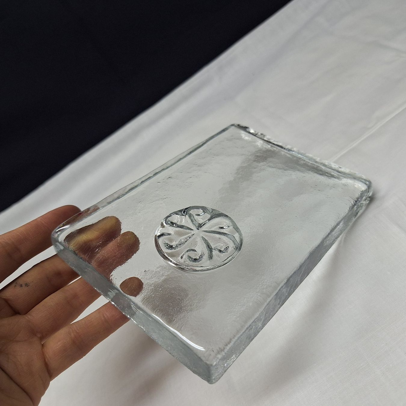 Bicchieri: Butterglas, Glasblock mit Muster, oder Briefbeschwerer – Usato da Winterthur venduto da Goldpipau 5
