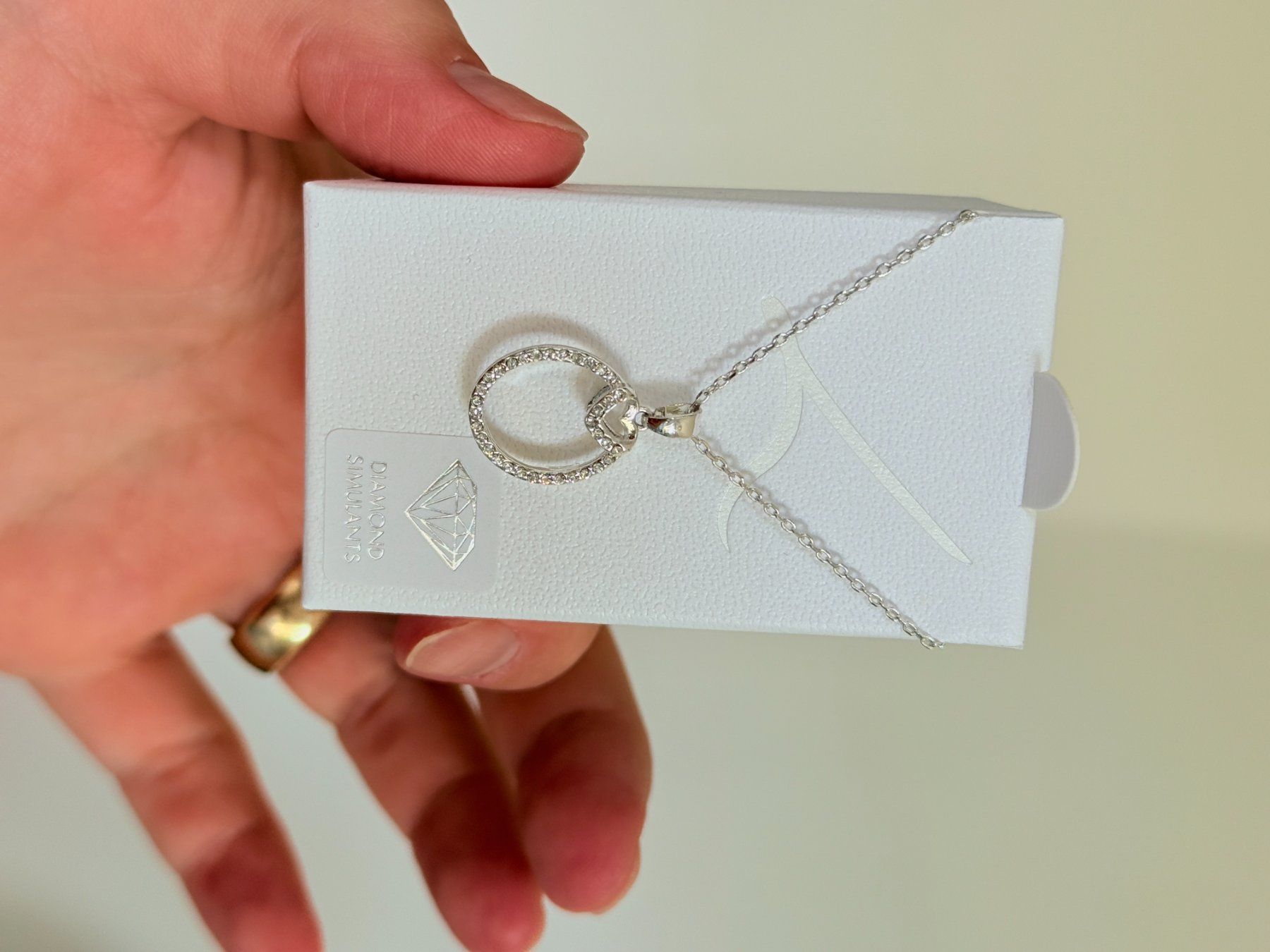 Catenine: Collier avec pendentif neuf Lovisa – Nuovo e nell'imballaggio originale da Genève venduto da AGBERG 4