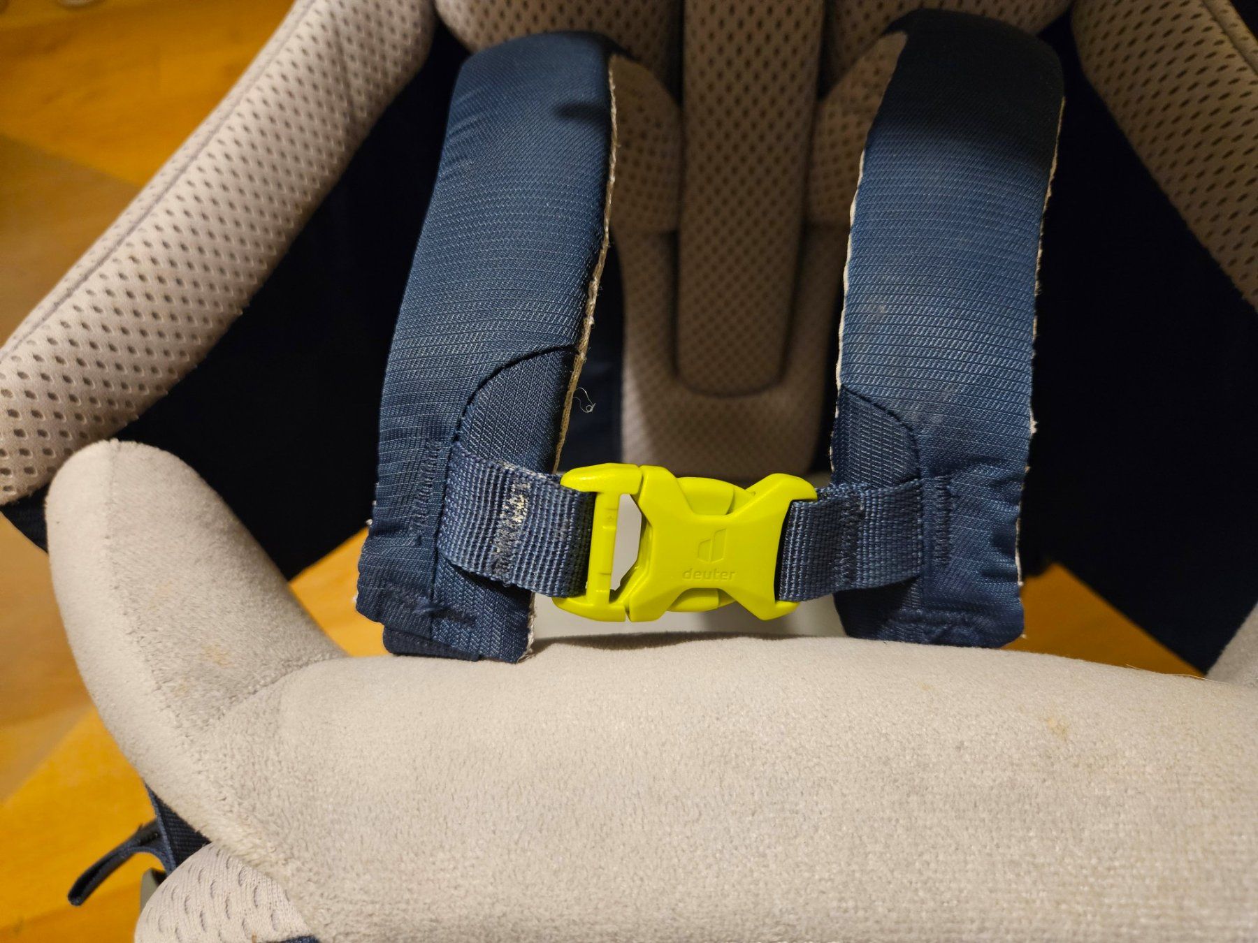 Deuter Marsupi portabebè: Deuter Kid Comfort Wanderrucksack – Usato da Wettingen venduto da iGex 3