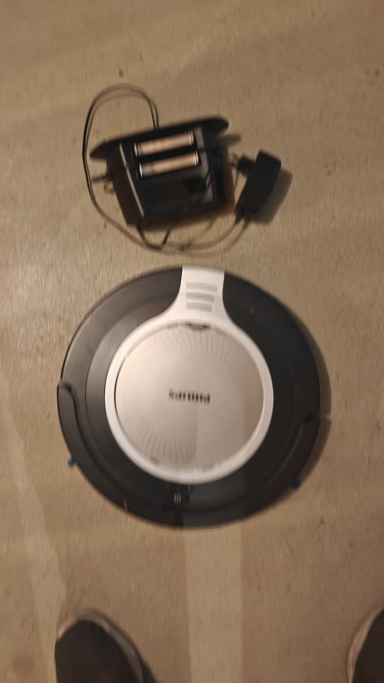 Philips Aspirateurs & Accessoires: Philips SmartPro Compact Saugroboter – D'occasion à Kaltbrunn par Boesi_1600 2