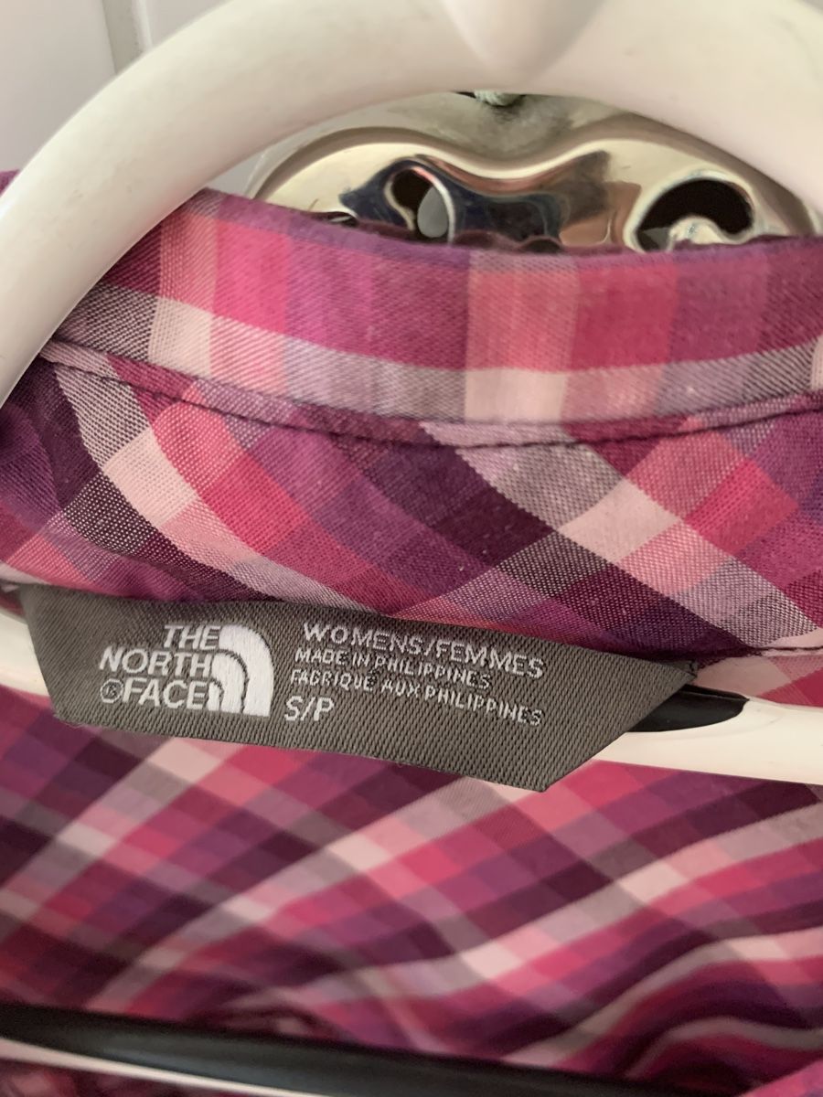 Mammut Camicette: Zwei Wanderblusen Mammut und North Face – Usato da Aathal-Seegräben venduto da Squiki 5