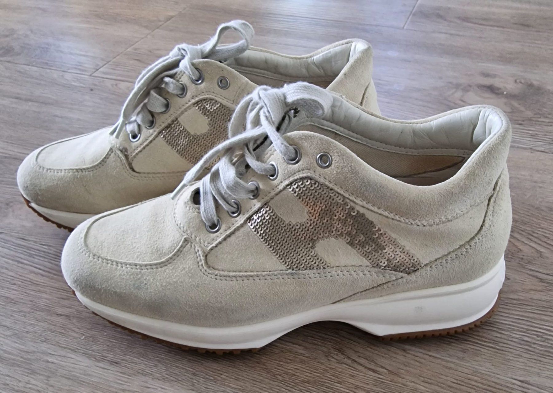 Hogan Scarpe da donna: Hogan Sneakers, Grösse 36 – Usato da Seftigen venduto da G00