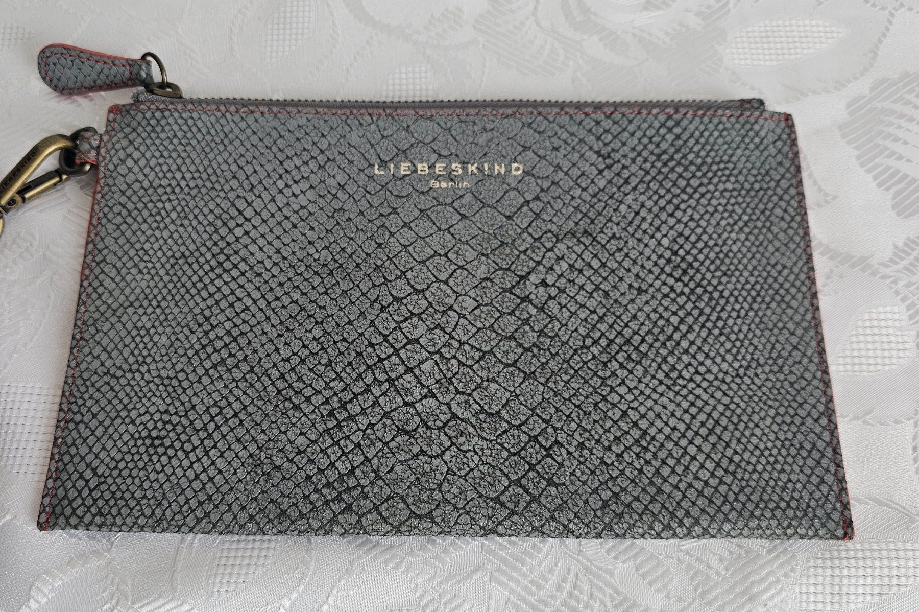 Liebeskind Sacs femmes: *LIEBESKIND * Clutch – D'occasion à Bronschhofen par Xena37 1