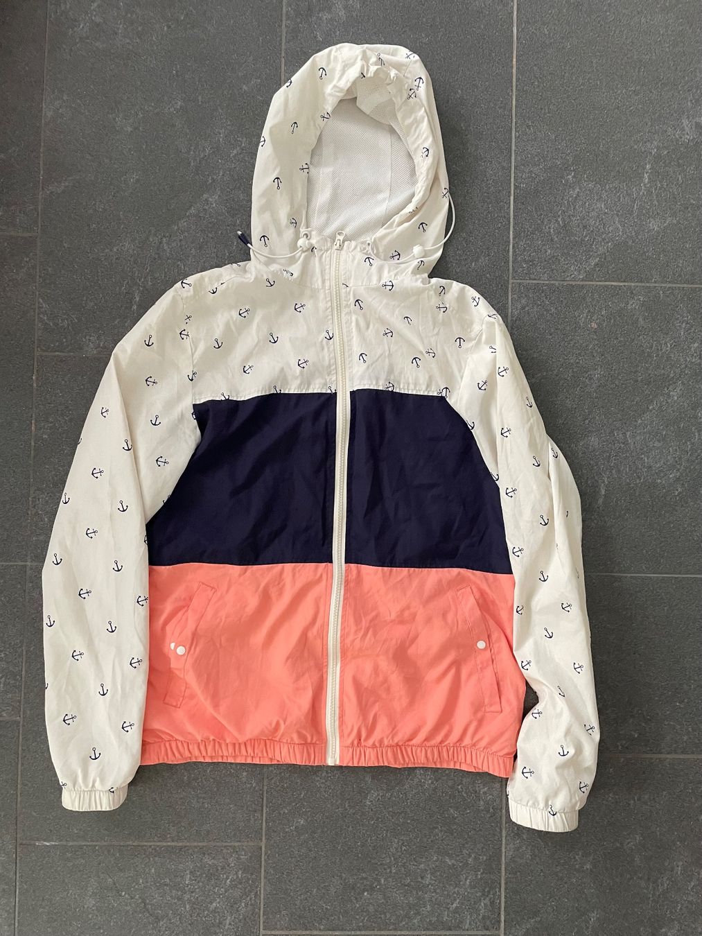 Vestes: Gr.L (eher M) Windjacke – D'occasion à Kaltbrunn par mar_7jpc