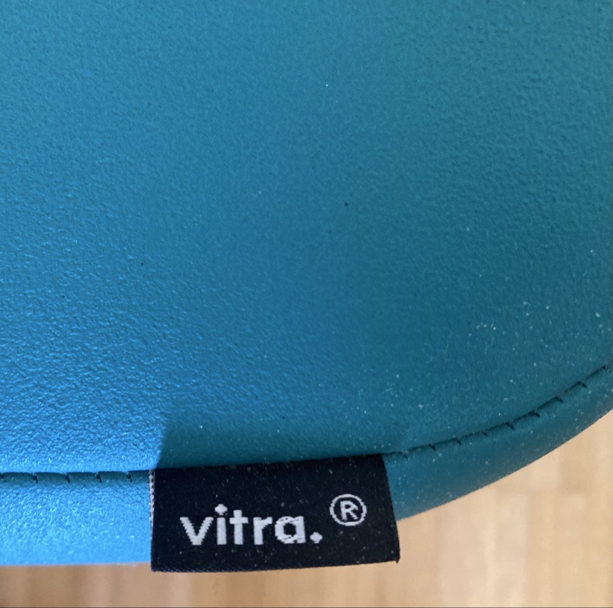 Vitra Sedie: 2 Vitra Freischwinger Stühle – Usato da Zwingen venduto da Kult2000 3