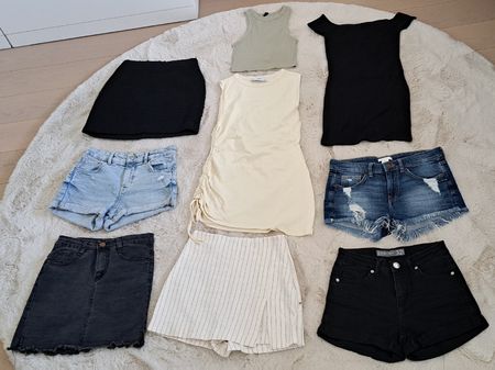 Kleiderpaket Gr. XXS, 9-teilig, alles in top Zustand
