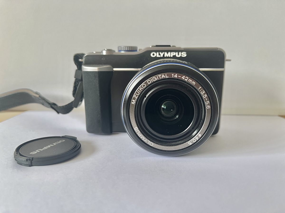 Olympus Fotocamera: Olympus Digital Kamera E-PL1 – Usato da Uster venduto da arcobalena02