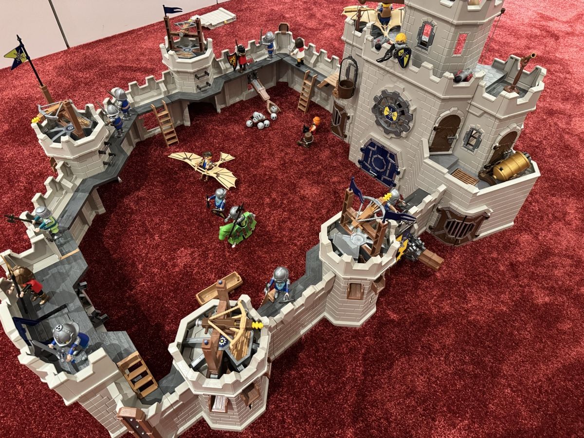 Playmobil Casette per bambini: Grosses Set Playmobil Ritterburg – Usato da Neyruz FR venduto da pavel5 4