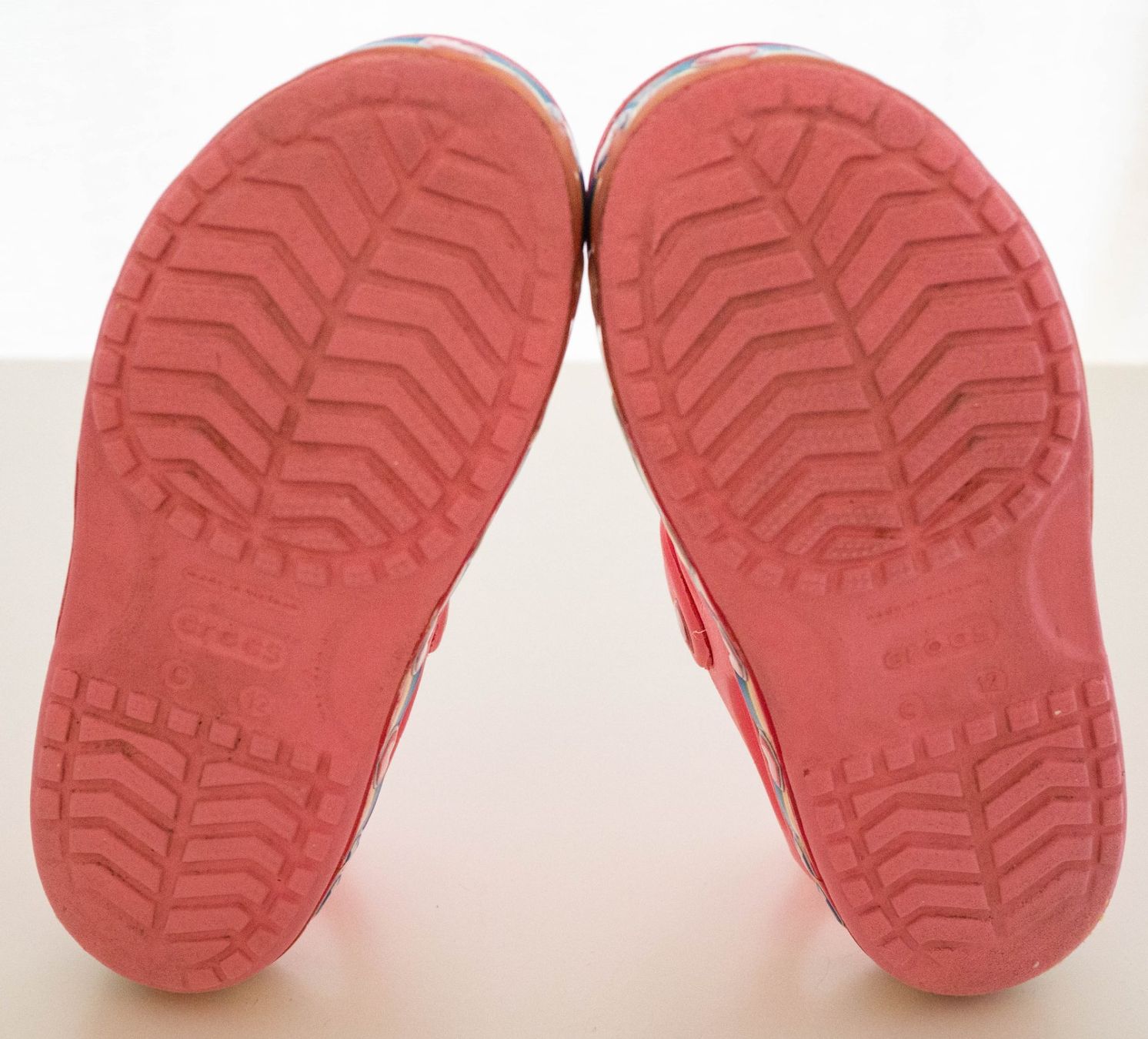 Crocs Scarpe per ragazzi: Crocs FUN RAINBOW - Pink Sandalen Gr.29/30 – Usato da Zürich venduto da sambaum 5