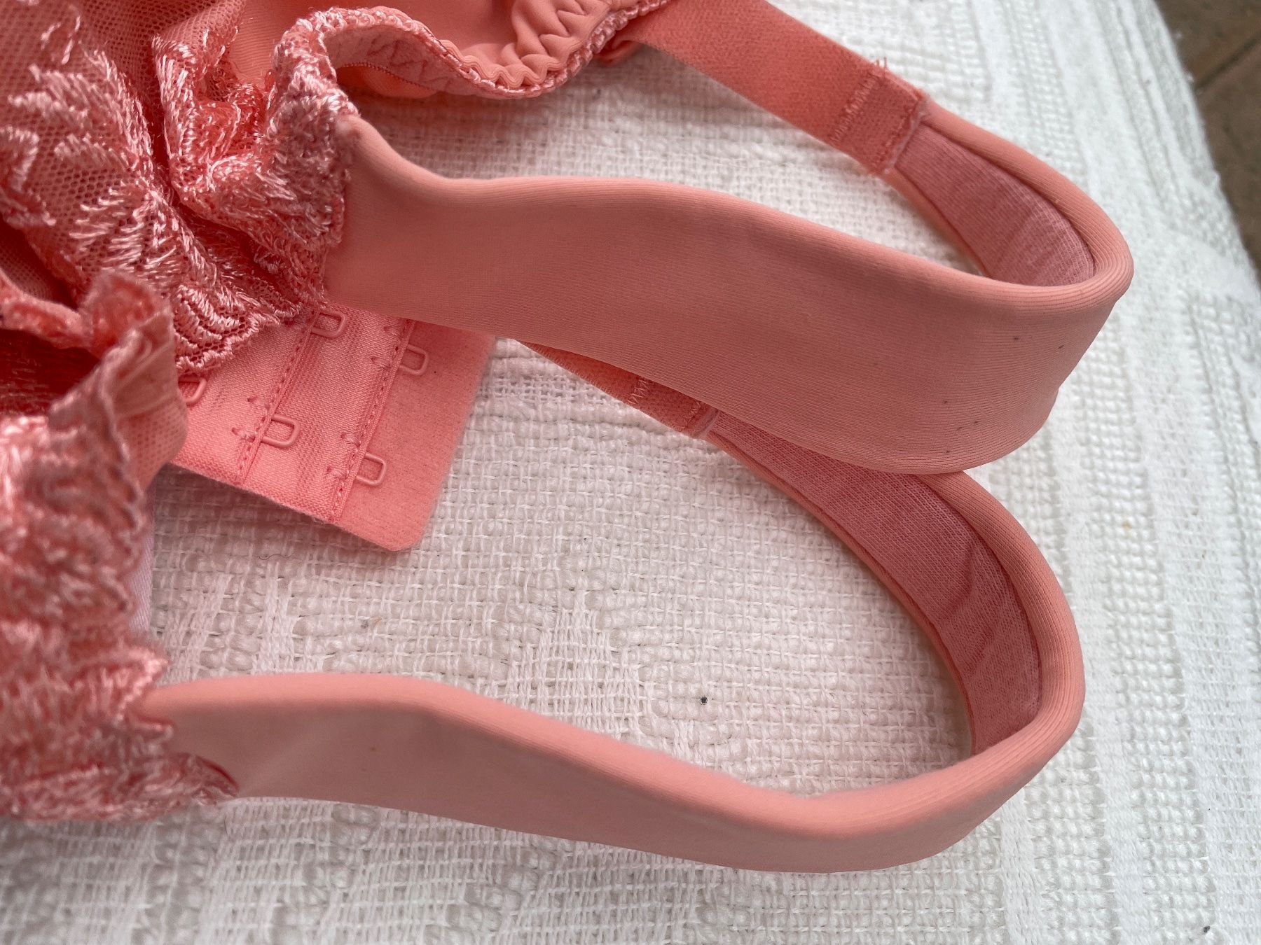 Altra biancheria intima: BH 85 C BPC neuwertig lachs – Usato da Zürich venduto da Pamuk04 4