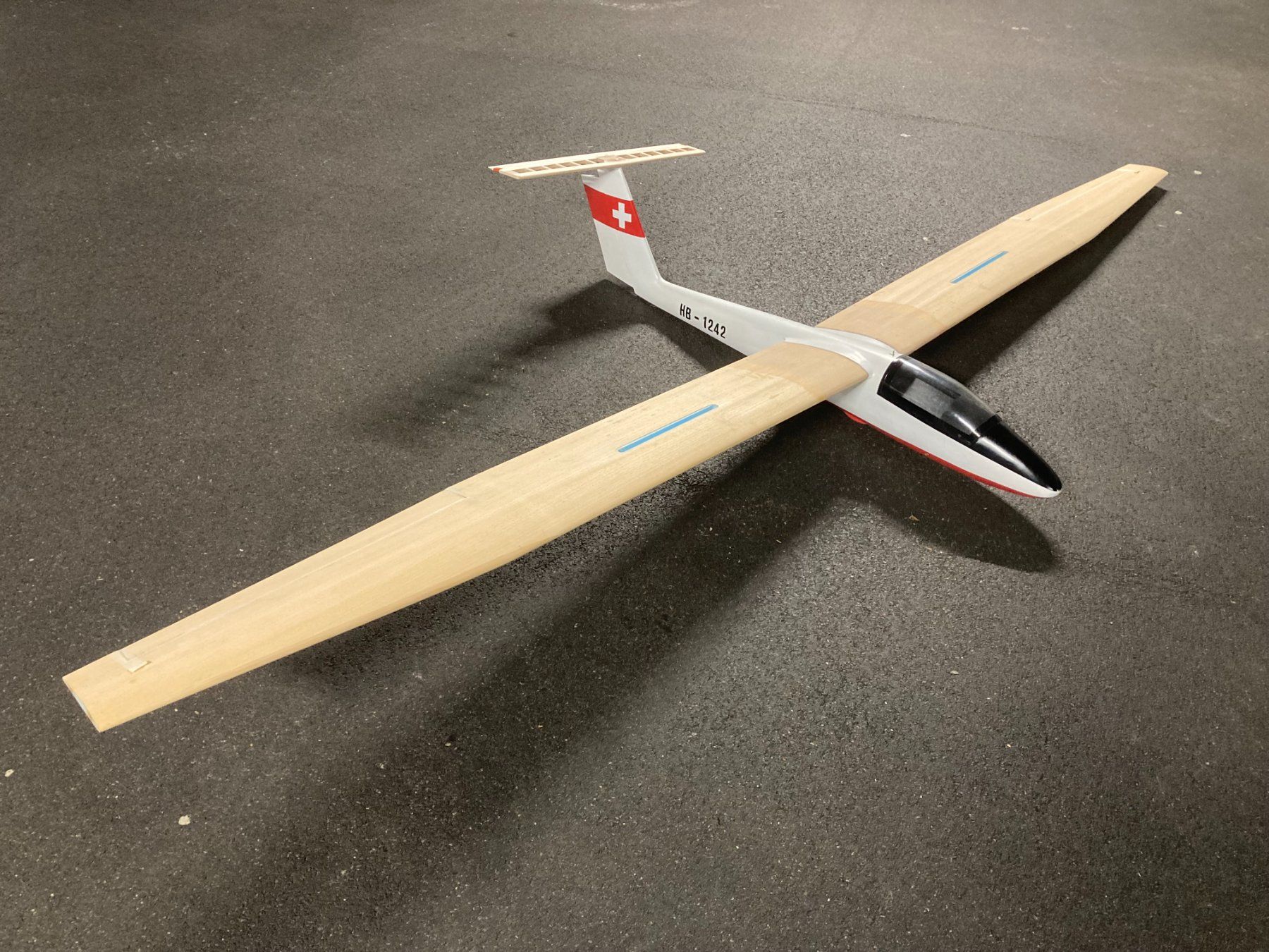 Modellismo RC: Pilatus   B - 4 – Nuovo (secondo la descrizione) da Worblaufen venduto da Holzwurm48