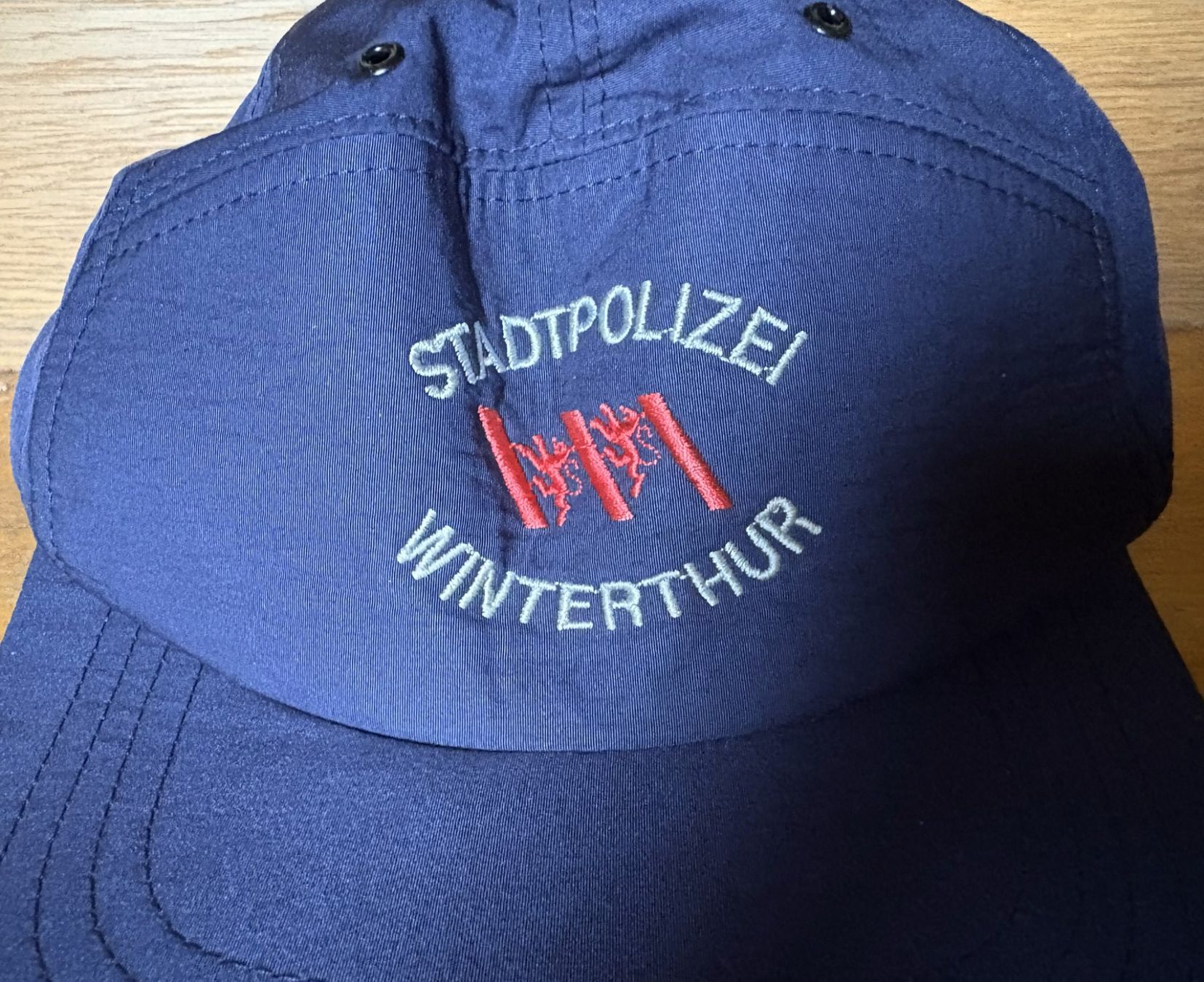 Uniformi: Uniformmütze Stapo Winterthur – Usato da Volketswil venduto da zwitsch33 1