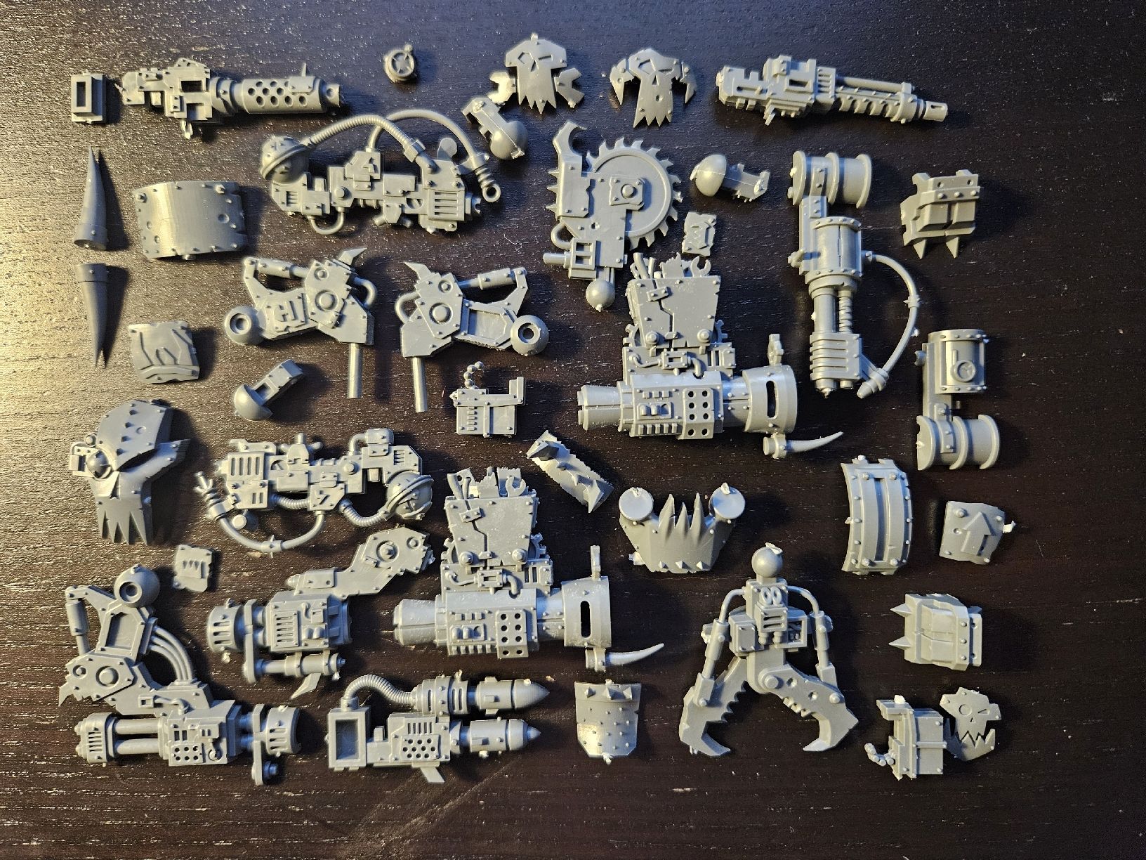 Kit di modellismo & Modellini statici: Warhammer 40K - Bits - Orks Killa Kans – Nuovo (secondo la descrizione) da Genève venduto da lec_2k2j