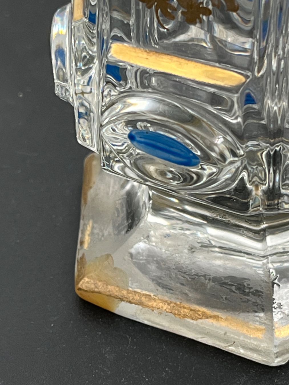 Bicchieri: 4er-Set antiker blauer böhmischer Glasbecher – Usato da Otelfingen venduto da Yossi-68 7
