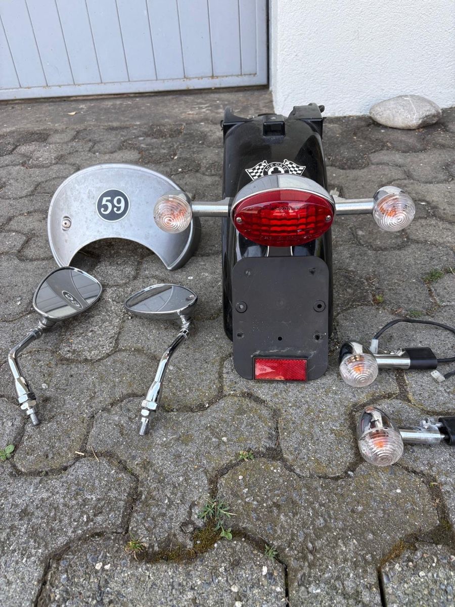 Moto Guzzi Strada: Moto Guzzi V7 Racer – Usato da Giswil venduto da naomimt09 4