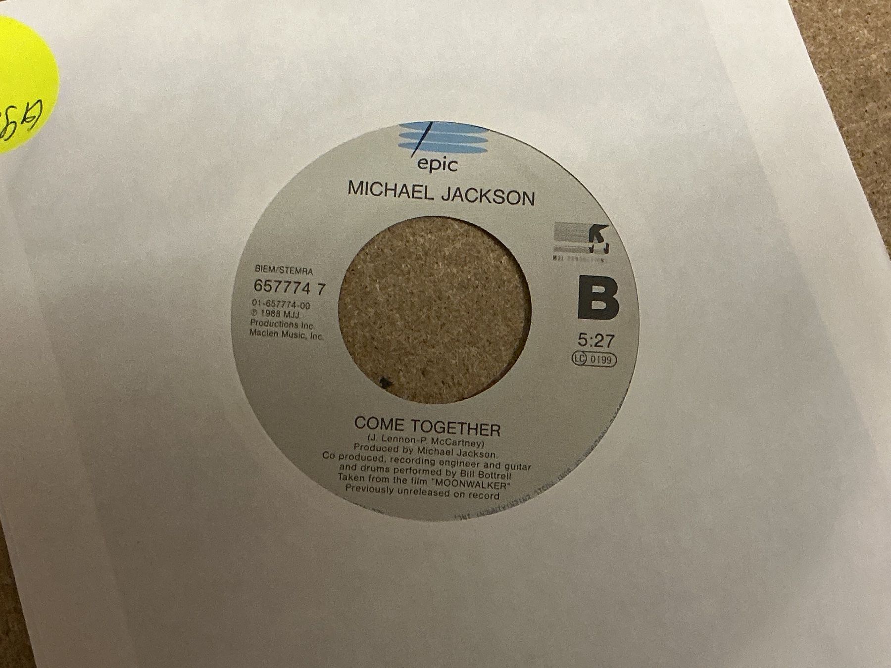 Vinyles: Michael Jackson Single - Remember The Time / Come Together – D'occasion à Winterthur par Tumko_7_Vinyl 1