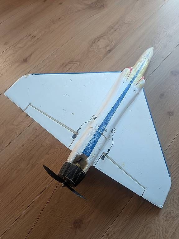 Modellismo RC: MIRAGE 2000 – Usato da Yvonand venduto da Li_poch 3