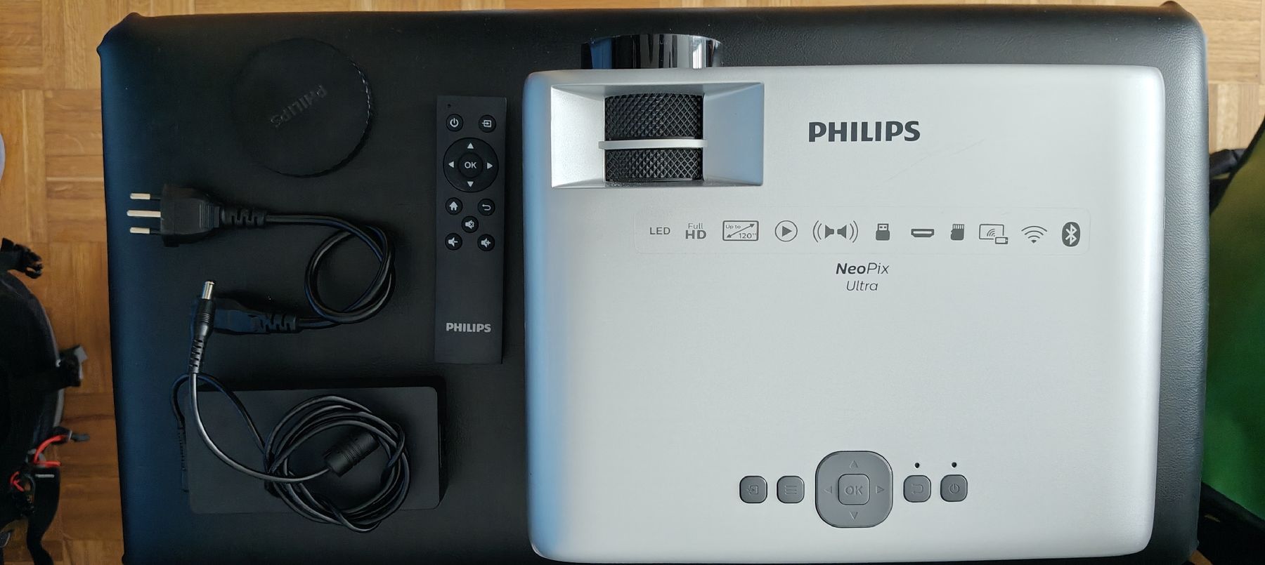 Philips Home Cinema: Projecteur Philipps NeoPix – Usato da Lausanne venduto da chwiese