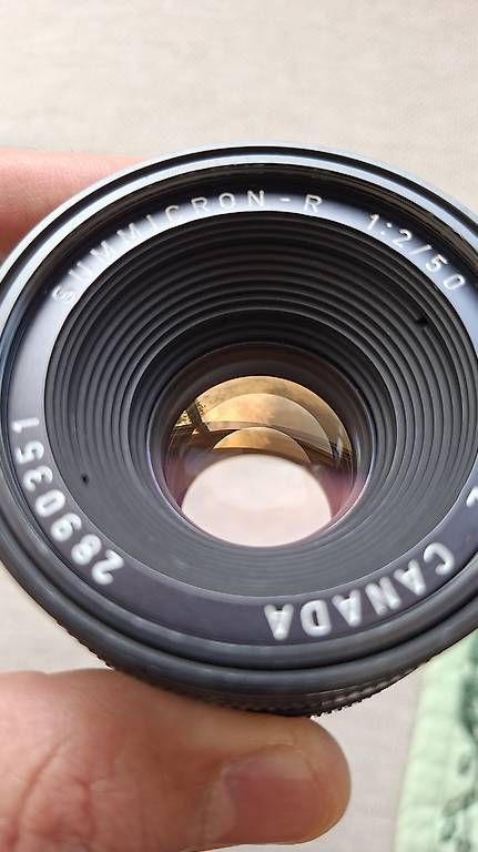 Leica Objektive: Leica Summicron R 50 mm f/2 V2 E55 Canada – Gebraucht aus Bowil von Inasilentway 1