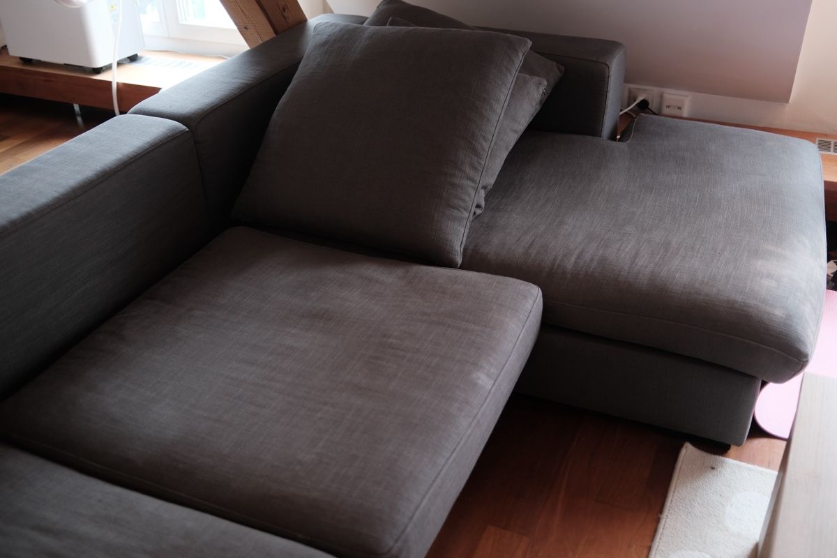 Divani: Corner Sofa in Grey Fabric, Used Condition, Large Size – Usato da Zürich venduto da sgr_rd8q 6