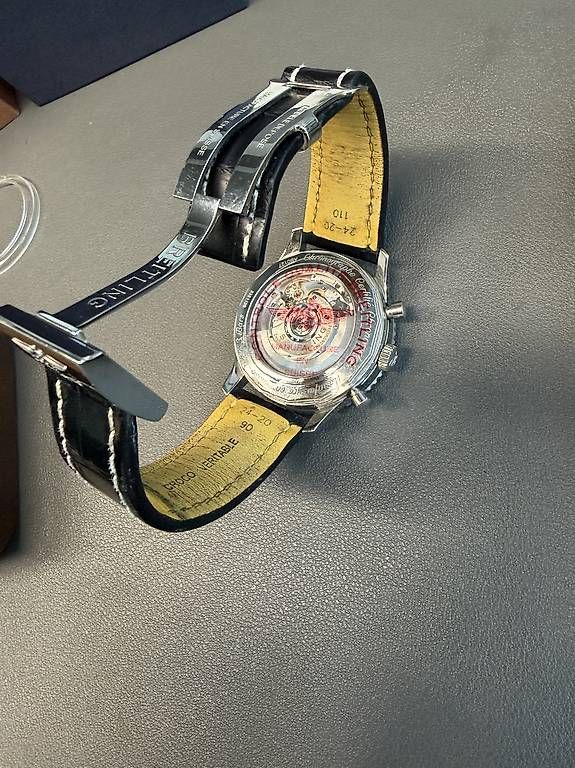 Breitling Orologi: Breitling Navitimer World 46mm – Usato da Felben-Wellhausen venduto da Fehrli82 3