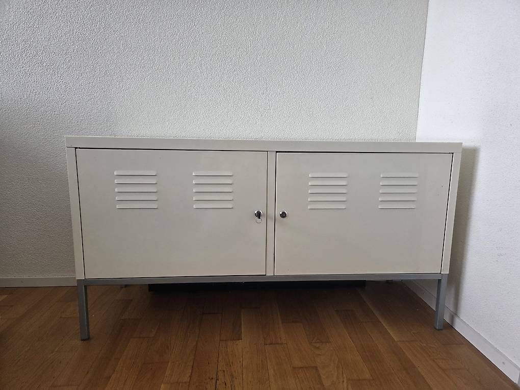 Schränke: Schrank  – Gebraucht aus Regensdorf von Sil_g6sv
