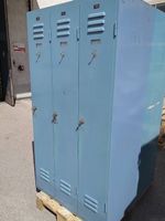 Spint / Spindt / Spind / Garderobenschrank NORM METALLBAU