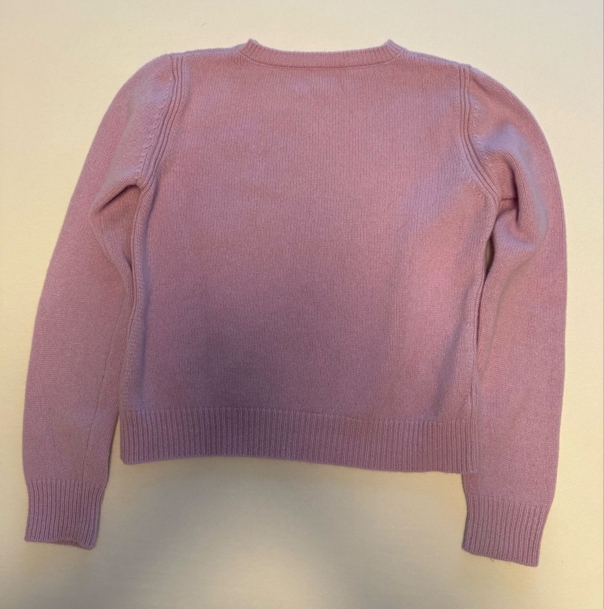 Maglioni & Felpe: Alberta Ferretti Pullover Saturday lila Grösse IT 40 – Usato da Zollikon venduto da snowflake10- 2