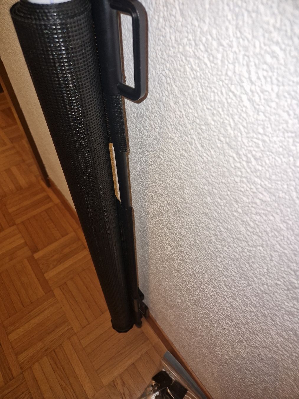 Sicherheit: Schwarzer Treppenschutz, einziehbar, 180cm – Neu (gemäss Beschreibung) aus Etzwilen von mue_mm76 6