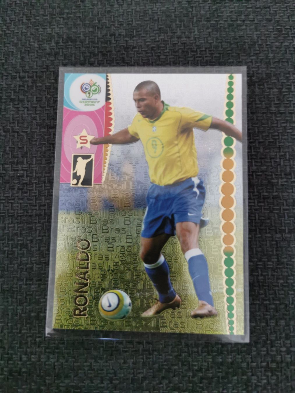 Panini Sammelbilder & Trading cards: Rare Ronaldo & Kaka Panini Trading Cards – Gebraucht aus Ostermundigen von DaCards 2