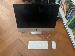 Apple iMac inkl. Tastatur und Maus